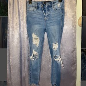 Vintage High Wasted Jeans